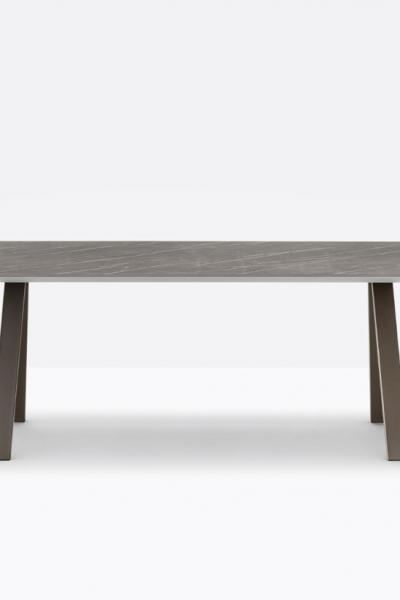 web arki table ark outdoor still 03